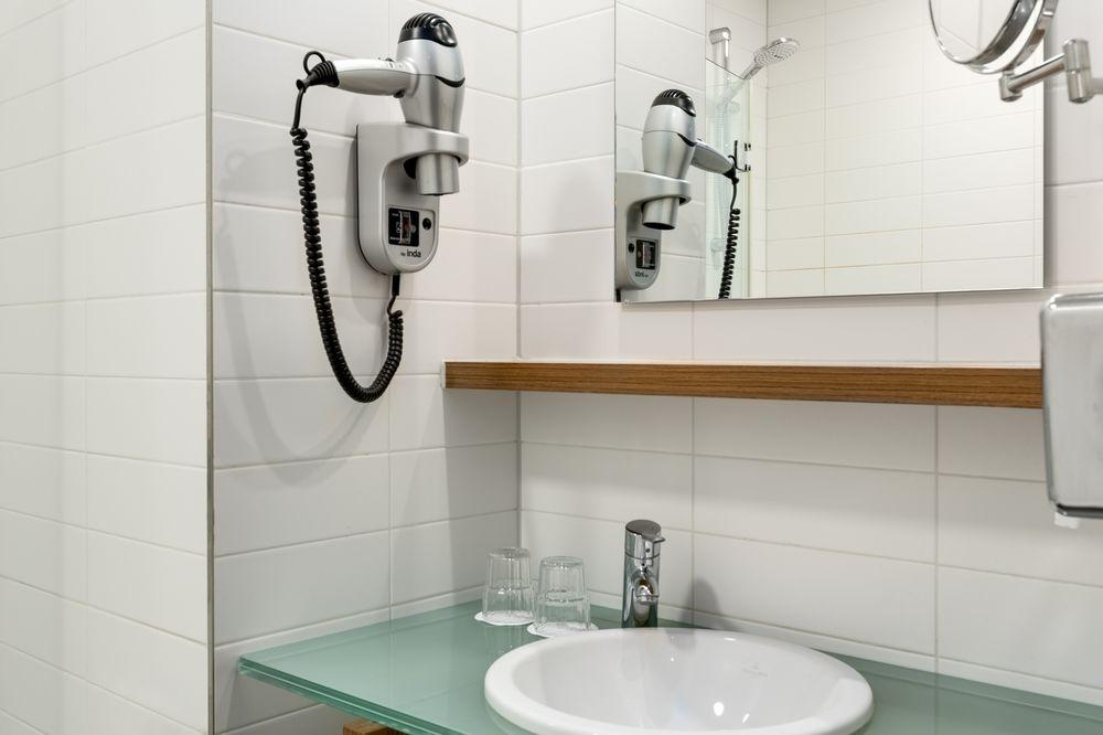 Nh Hotel 4*