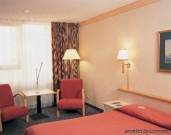 Hotel Nh 4*
