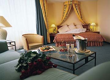 Hotel Nh 4*