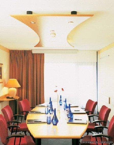 Nh Hotel 4*